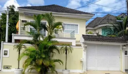 Casa em condomínio fechado com 4 quartos à venda na Rua João Marques Cadengo, Vargem Pequena, Rio de Janeiro, 320 m2 por R$ 890.000