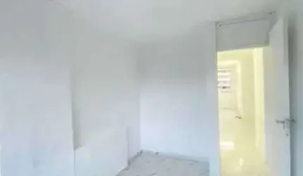 Apartamento com 2 quartos à venda na Estrada do Cafundá, Taquara, Rio de Janeiro, 57 m2 por R$ 200.000