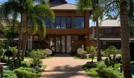 Casa para Venda em Camaçari, Itacimirim (Monte Gordo), 3 dormitórios, 3 suítes, 4 banheiros, 3 vagas