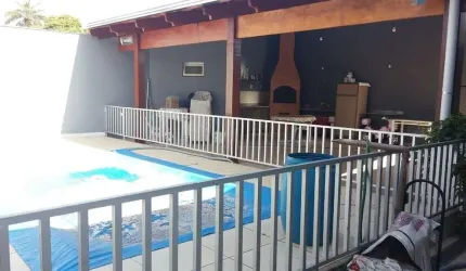 Casa com 3 quartos à venda na Cidade Jardim, Uberlândia  por R$ 1.500.000