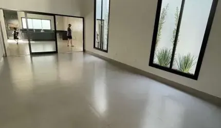 Casa com 3 quartos à venda na Cidade Jardim, Uberlândia  por R$ 1.500.000