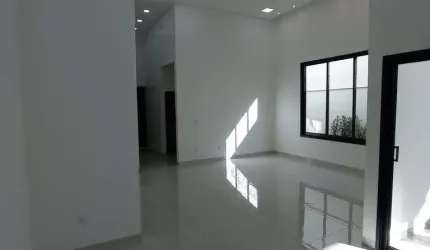 Casa em condomínio fechado com 3 quartos à venda no Jardim Holanda, Uberlândia  por R$ 820.000