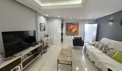 Casa com 3 quartos à venda no Jaraguá, Uberlândia  por R$ 600.000