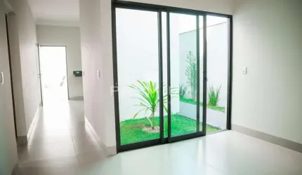 Casa com 3 quartos à venda em Laranjeiras, Uberlândia  por R$ 660.000