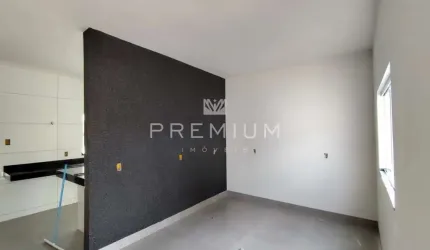 Casa com 2 quartos à venda em São Jorge, Uberlândia  por R$ 310.000