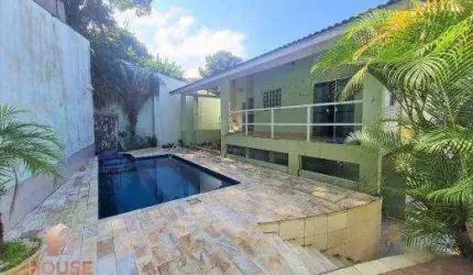 Casa com 5 dormitórios à venda, 300 m² por R$ 1.600.000,00 - Condomínio Arujá Country Club - Arujá/SP