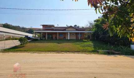 Casa com 3 dormitórios à venda, 310 m² por R$ 1.300.000 - Condomínio Parque Vale dos Lagos - Jacareí/SP