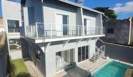 Casa com 4 dormitórios à venda, 300 m² por R$ 1.500.000,00 - Jardim Renata - Arujá/SP