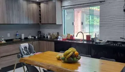 Sítio com 2 dormitórios à venda, 900 m² por R$ 950.000 - Bom Retiro - Santa Isabel/SP