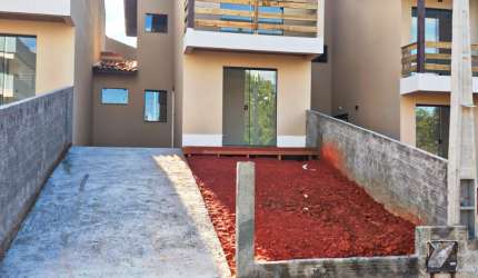 Casas Individuais com 3 dorm. e vista mar