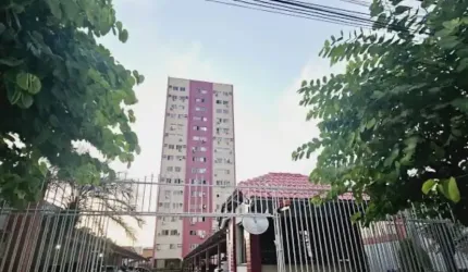 Vendo Apto Na 9 De Janeiro Com 2/4