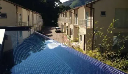 Casa com 2 dormitórios à venda, 135 m² por R$ 690.000 - Fazenda Inglesa - Petrópolis/RJ