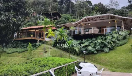 Casa com 6 dormitórios à venda, 300 m² por R$ 3.900.000 - Itaipava - Petrópolis/RJ