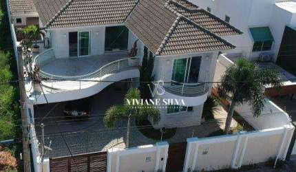 Casa de Alto Padrão à Venda - 4 suítes, 342 m² por R$ 2.850.000 - Novo Portinho - Cabo Frio/RJ