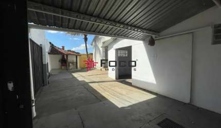 Galpão com 250m² para Locação na Vila São Bento - São José dos Campos