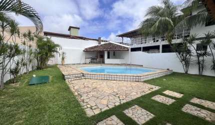 Casa para Venda em Lauro de Freitas, Vilas Do Atlântico, 4 dormitórios, 2 suítes, 5 banheiros, 3 vagas