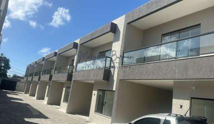 Casa em Condomínio para Venda em Lauro de Freitas, Pitangueiras, 4 dormitórios, 4 suítes, 5 banheiros, 2 vagas