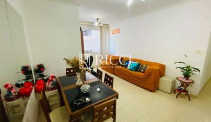 Apartamento amplo no bairro do Embaré
