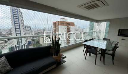 Apartamento de alto padrão no Boqueirão, Santos-SP: 4 Quartos, 3 Suítes, 5 Banheiros, 3 Vagas - 167,73m²