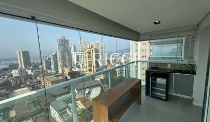 Apartamento à venda 2 quartos, 1 suíte, Vista mar, Lazer
