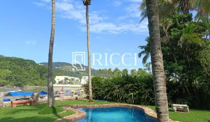 Casa pé na areia no Guarujá