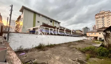 Terreno à venda no Campo Grande, Santos  por R$ 1.390.000