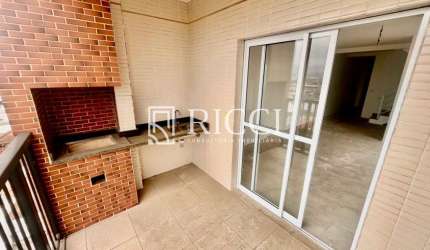 Apartameto 3 quartos / 1 suíte; 2 vagas de garagem