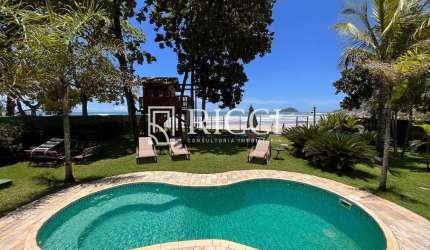 Casa para venda em Camburi, São Sebastião-SP: 5 quartos, 4 suítes, 5 salas, 6 banheiros, 4 vagas, 460m² de puro conforto.