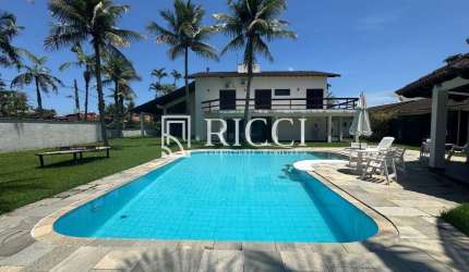 Casa de luxo em condomínio à venda no Jardim Acapulco, Guarujá-SP: 6 quartos, 6 suítes, 6 salas, 9 banheiros, 4 vagas e 555,60 m² de área.