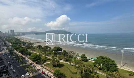 Apartamento frente mar à venda no Embaré