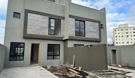 Sobrado com 3 dormitórios à venda, 100 m² por R$ 629.000 - Lindóia - Curitiba/PR