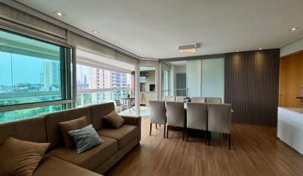 Apartamento com 3 dormitórios no Ecoville
