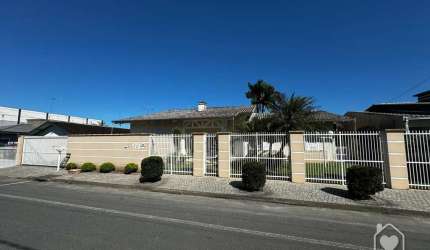 Casa à venda e locação no Vila Nova