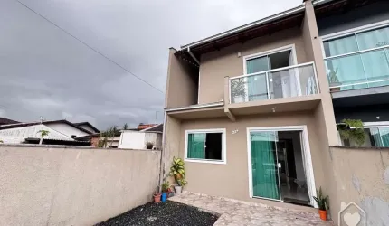 Sobrado Geminado à venda no Vila Nova