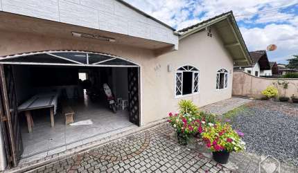 Casa à venda no Vila Nova
