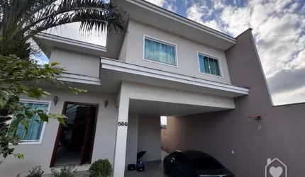 Sobrado alto padrão à venda no Vila Nova