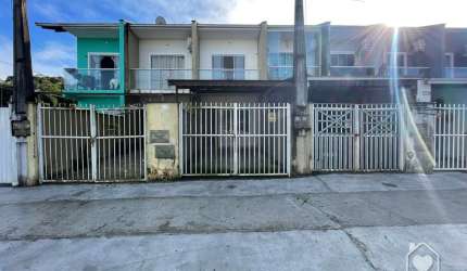 Sobrado Geminado para locação no Vila Nova
