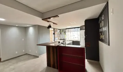 Apartamento 2 Dormitórios, Sendo 1 Suíte