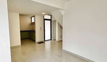 Casa em condomínio fechado