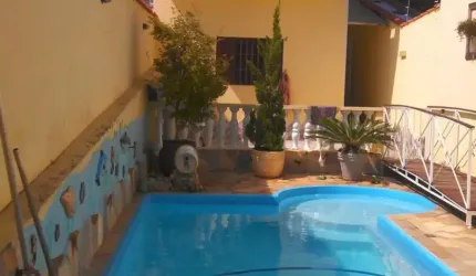 Sobrado na Vila Suissa  com 4 dormitórios sendo 2 suítes