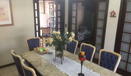 Casa Sobrado para Venda em Centro Itajaí-SC