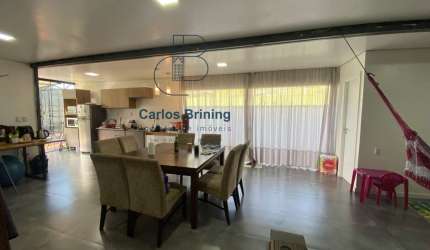 Casa Pré-moldada para Venda em Praia do Estaleirinho Balneário Camboriú-SC