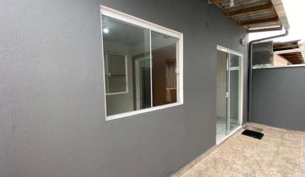 *Quitinete 2 quartos para locação anual - São Vicente - Itajaí SC*