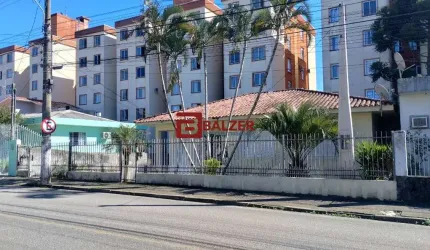 Casa com 3 quartos à venda na Rua Nove de Julho, 790, Ipiranga, São José por R$ 890.000