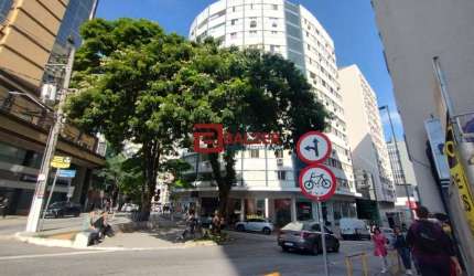 Apartamento com 2 quartos à venda na Avenida Prefeito Osmar Cunha, 105, Centro, Florianópolis por R$ 620.000