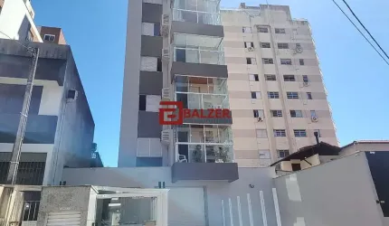 Apartamento com 3 quartos à venda na Rua Hermann Blumenau, 127, Centro, Florianópolis por R$ 850.000