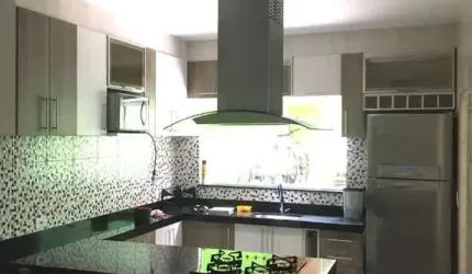 Casa 4 dormitorios 1 suites  para venda  em Sorocaba no bairro Jardim Maria Eugênia