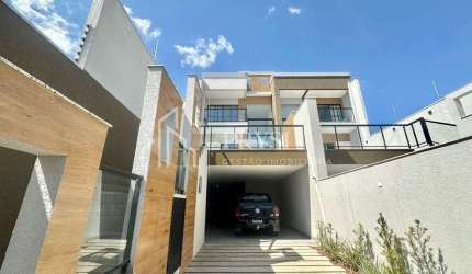 Sobrado com 3 dormitórios à venda, 299 m² por R$ 1.500.000,00 - Bom Jesus - São José dos Pinhais/PR