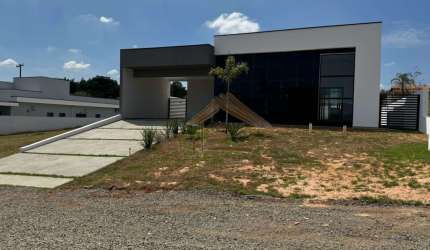 Casa em Condomínio para Venda em Porangaba, Ninho Verde 1, 3 dormitórios, 1 suíte, 3 banheiros, 6 vagas