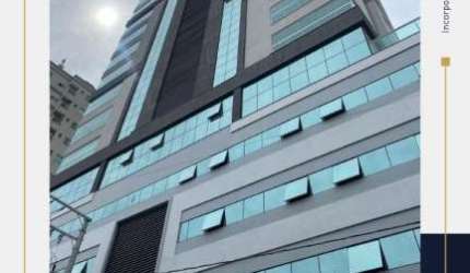 APARTEMENTO DE LUXO MEIA PRAIA-ITAPEMA-SC!